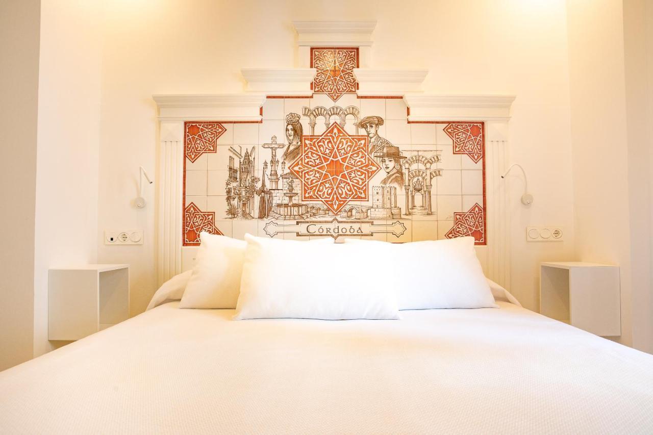 Hostal Boutique El Gallo Moron